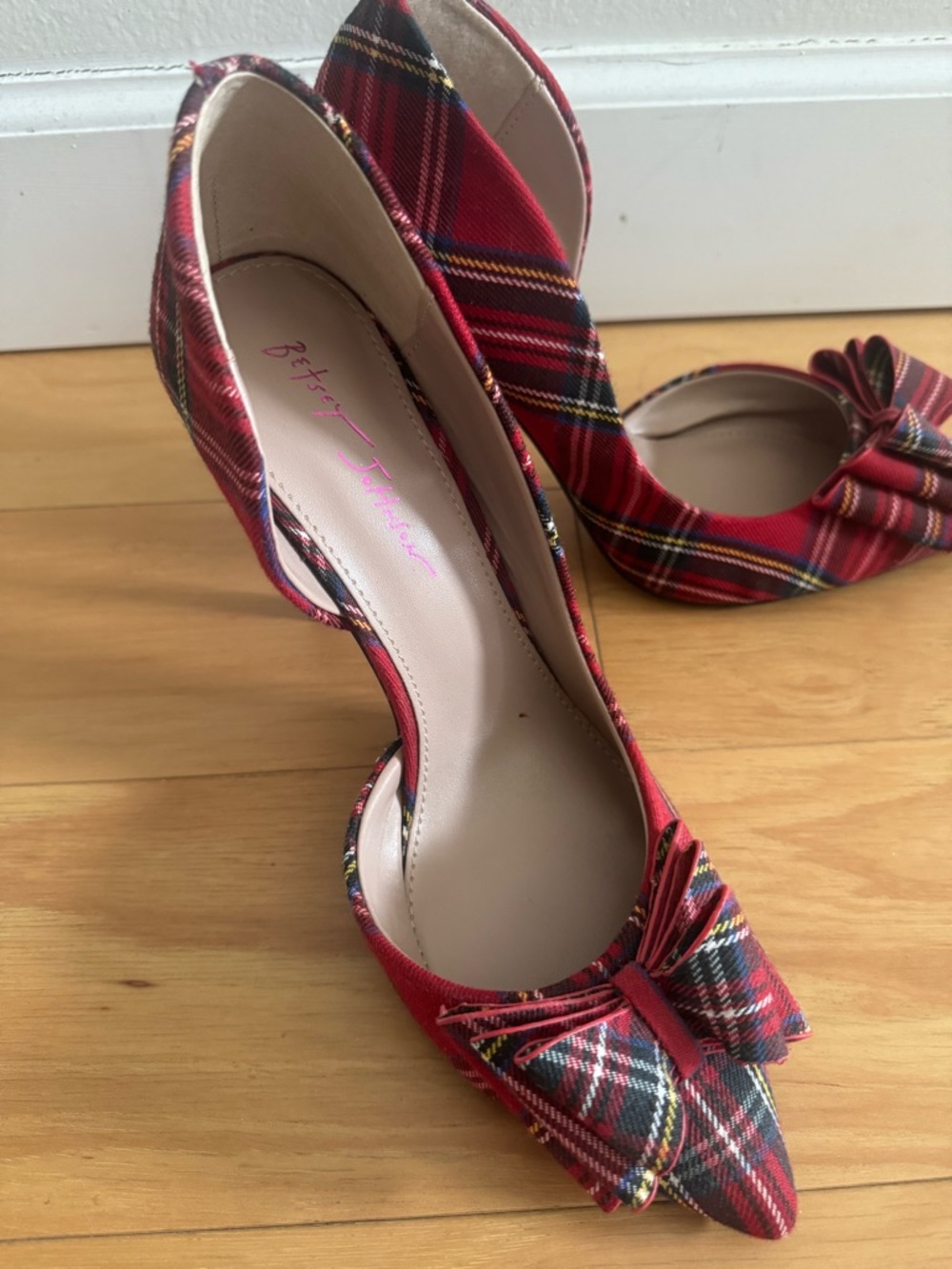 Betsey Johnson Red Plaid Pointed-Toe Bow Pumps - Picture 2 of 4